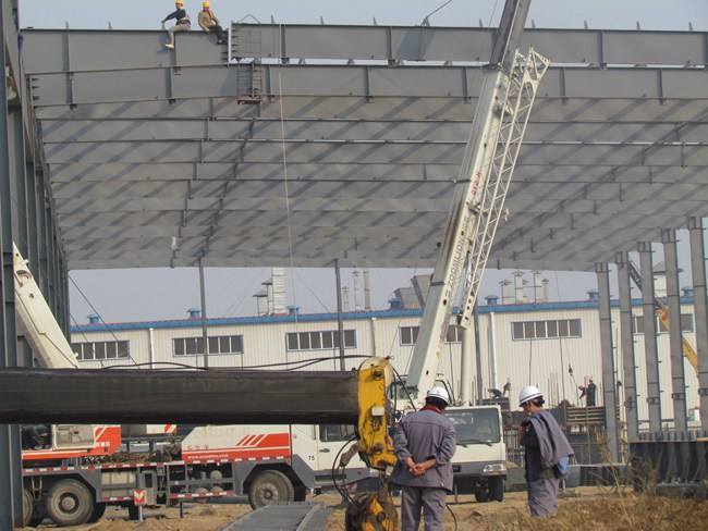 在建鋼結構工程中出現原材料質(zhì)量問(wèn)題怎么辦