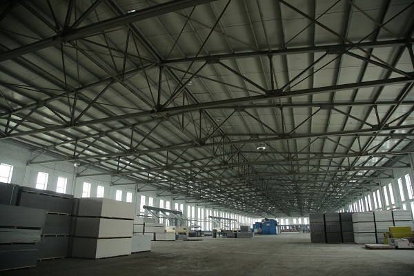 山西鋼結構廠(chǎng)家桁架樓承板混凝土施工之步驟流程_山西怡達彩鋼