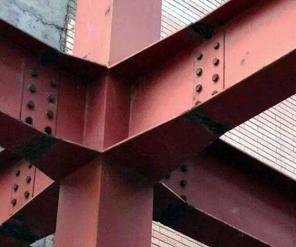鋼結構廠(chǎng)房中的緊固件連接
